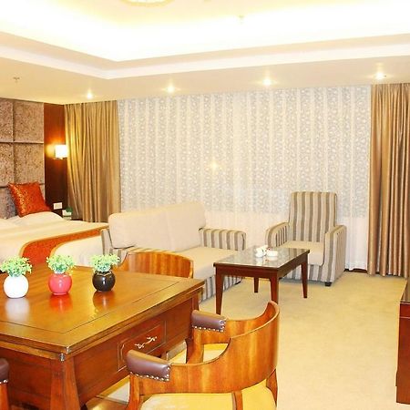 Chengdu Ronghome Hotel Luaran gambar