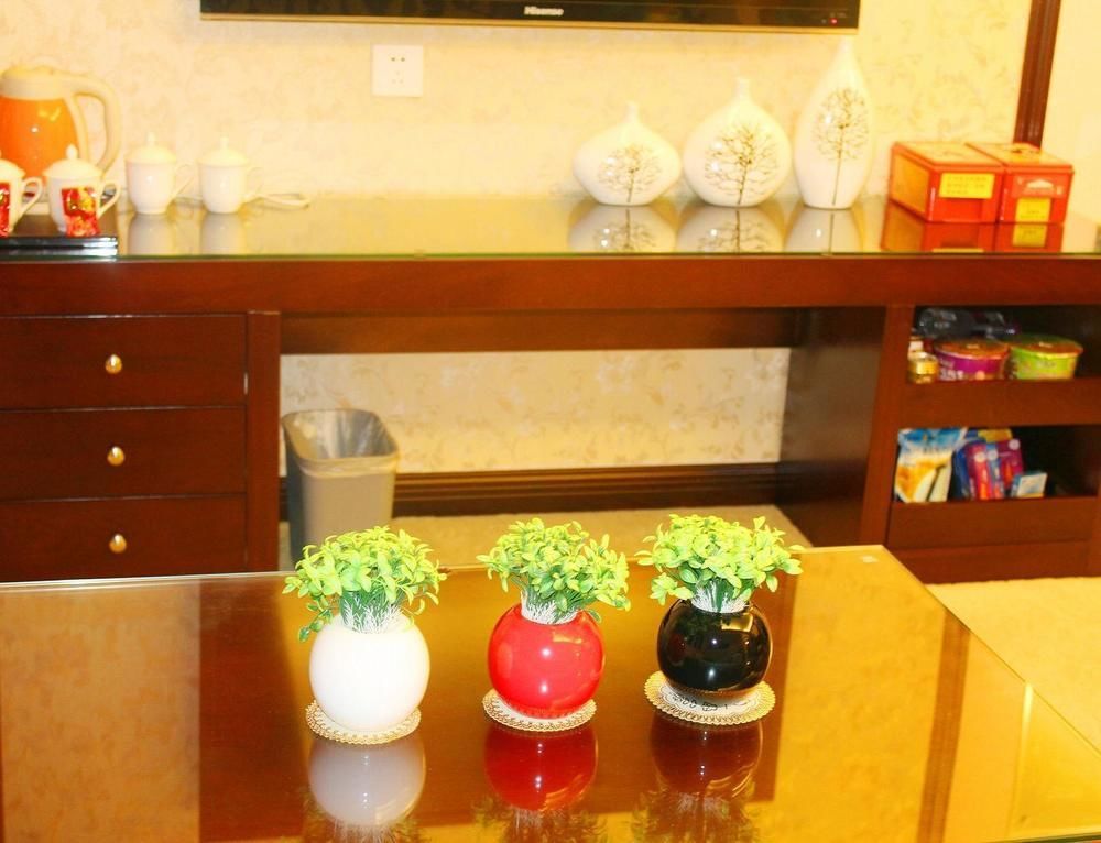 Chengdu Ronghome Hotel Luaran gambar