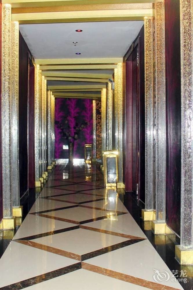 Chengdu Ronghome Hotel Luaran gambar