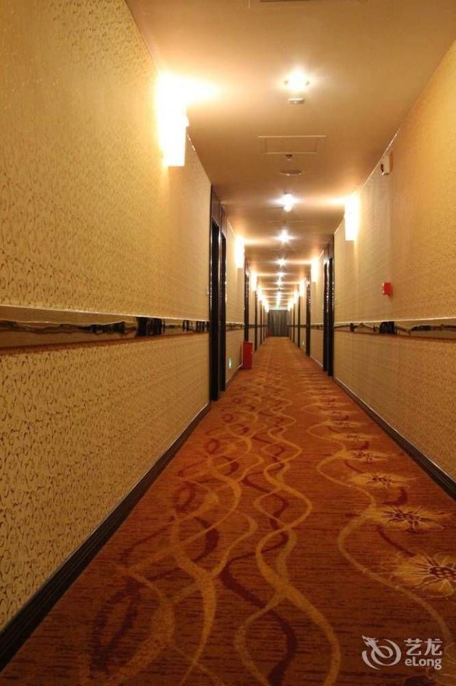 Chengdu Ronghome Hotel Luaran gambar