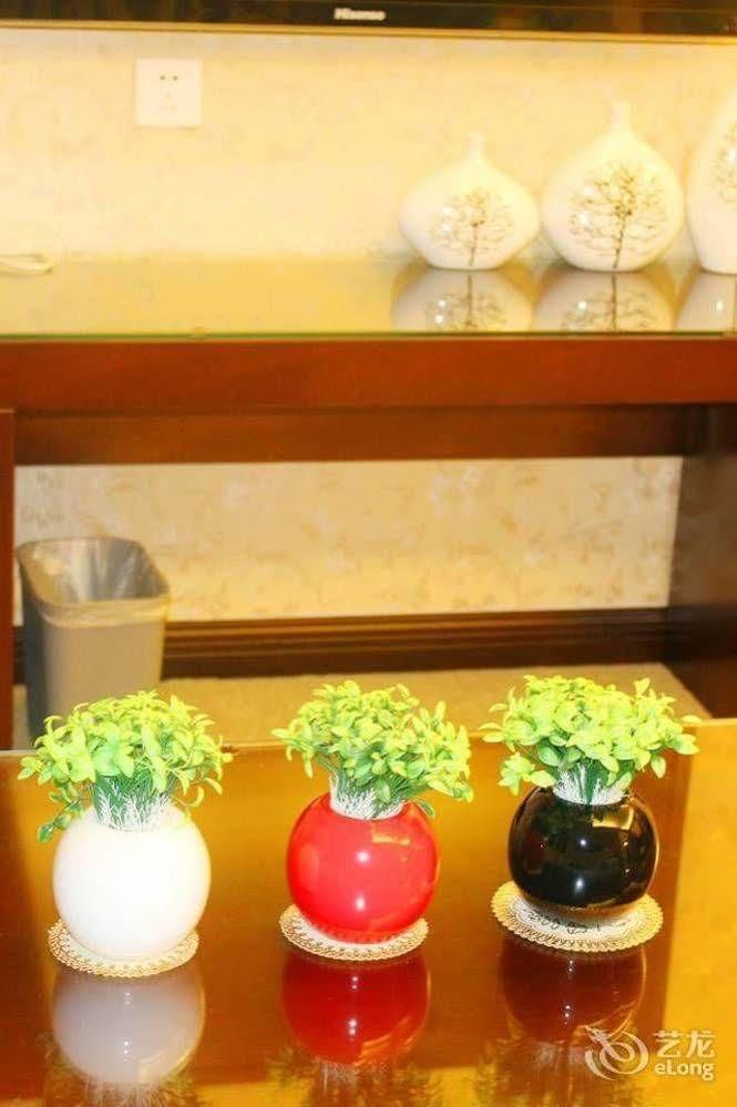 Chengdu Ronghome Hotel Luaran gambar